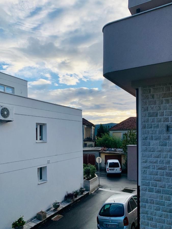 Апартаменты Villa Nela Тиват